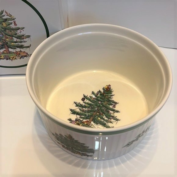 Spode Christmas Tree Souffle Dish - Picture 2 of 3